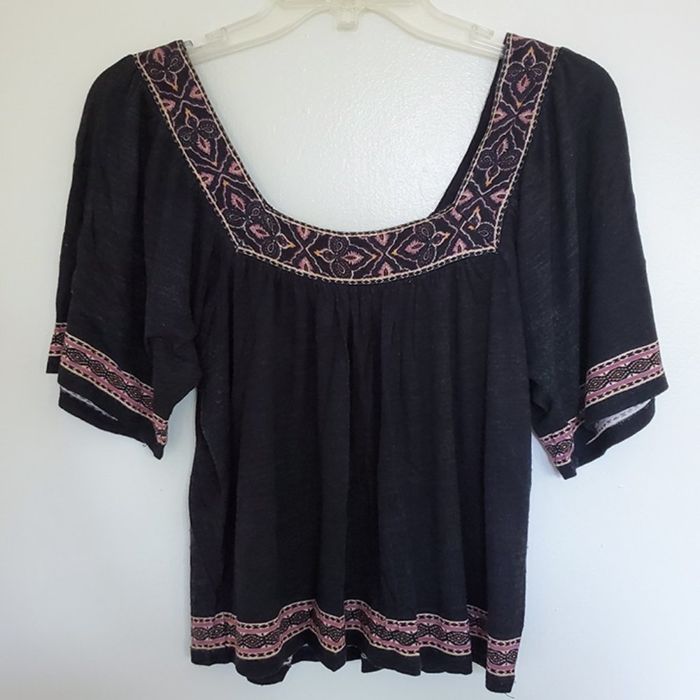 F21 Peasant Top